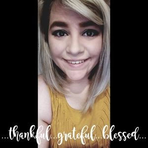 Meet your Posher, Shawna